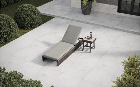 Soho Single Sunlounger With Bellaire Table