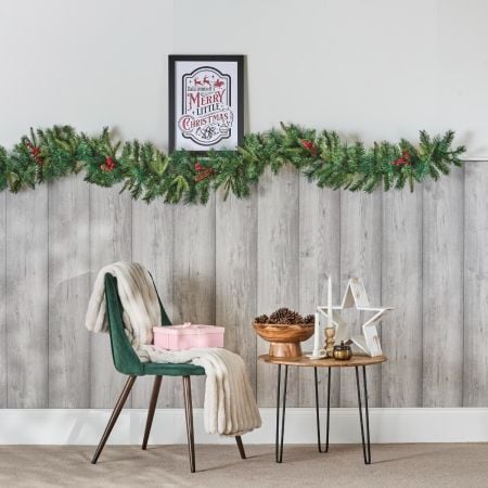 Canterberry 270cm Artificial Christmas Garland – Pinecone & Red Berry Evergreen