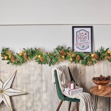 Jasper Pre Lit Garland 270cm with 50 LED Lights
