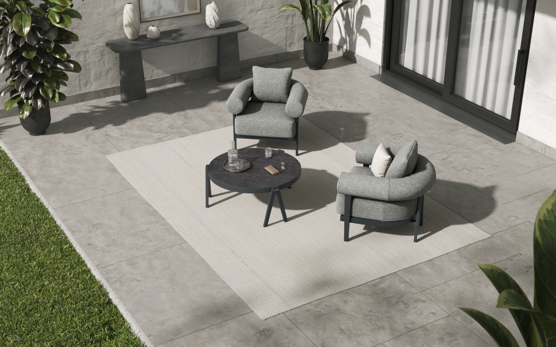 Lifestyle Image 1